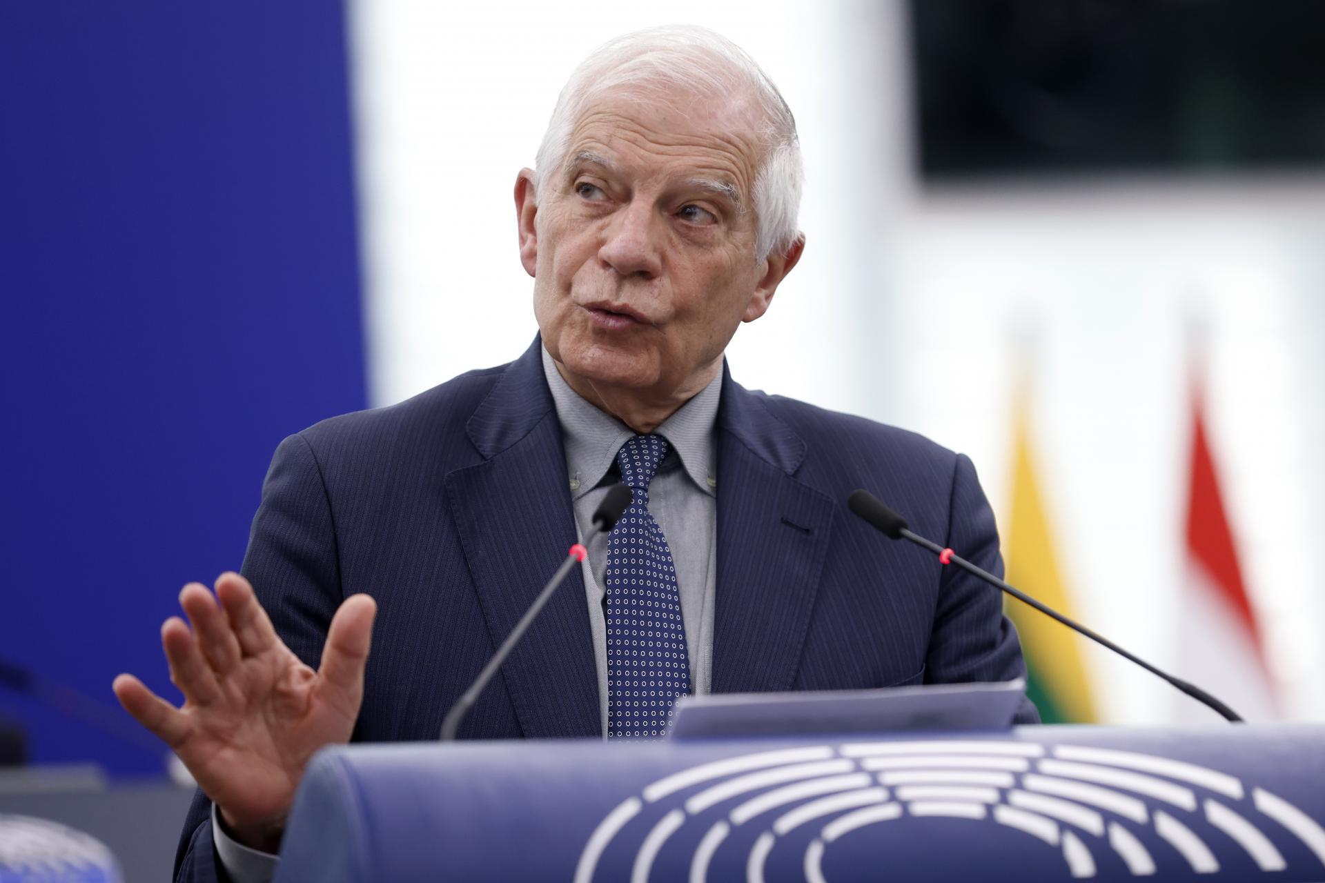 Európska únia si musí vybrať, či podporí medzinárodné inštitúcie, alebo Izrael, vyhlási, Borrell