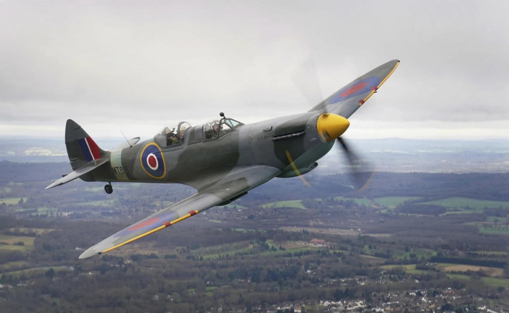 Ilustračná fotografia. Historické stíhacie lietadlo spitfire. FOTO: TASR/AP