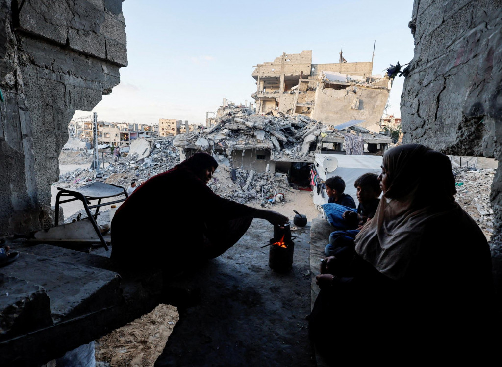 Palestínčania v Pásme Gazy. FOTO: Reuters