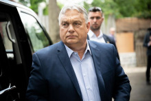 Maďarský prezident Viktor Orbán sa už musel vyrovnať so zastavením európskych peňazí.

FOTO: Facebook Viktor Orbán