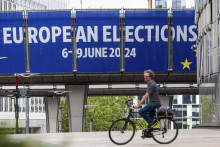 Voľby do Európskeho parlamentu sa v členských krajinách Únie budú konať už tento víkend. FOTO: TASR/AP