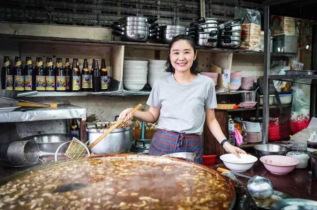 Reštaurácia Wattana Panich servíruje zákazníkom 50 ročnú polievku.