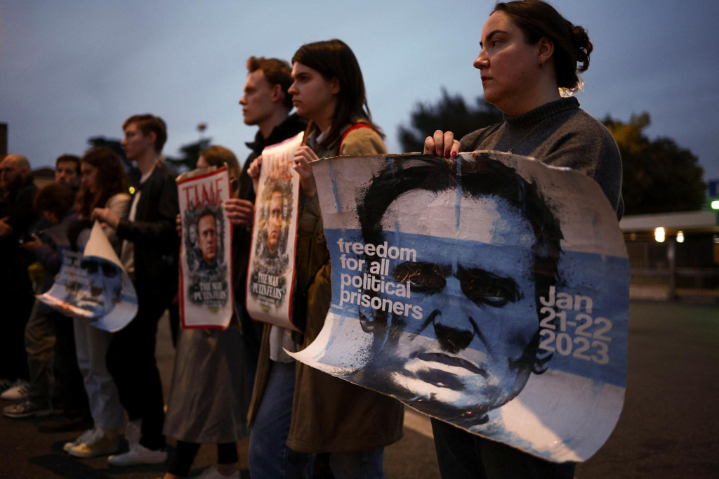 Demonštrácia po smrti lídra ruskej opozície Alexeja Navaľného. FOTO: Reuters