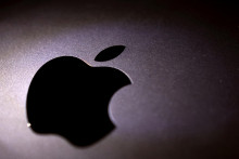 Začiatkom tohto týždňa Apple predstavil nové funkcie umelej inteligencie. FOTO: Reuters