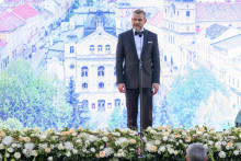 Prezident Peter Pellegrini počas slávnostnej recepcie na Bratislavskom hrade. FOTO: TASR/Jaroslav Novák