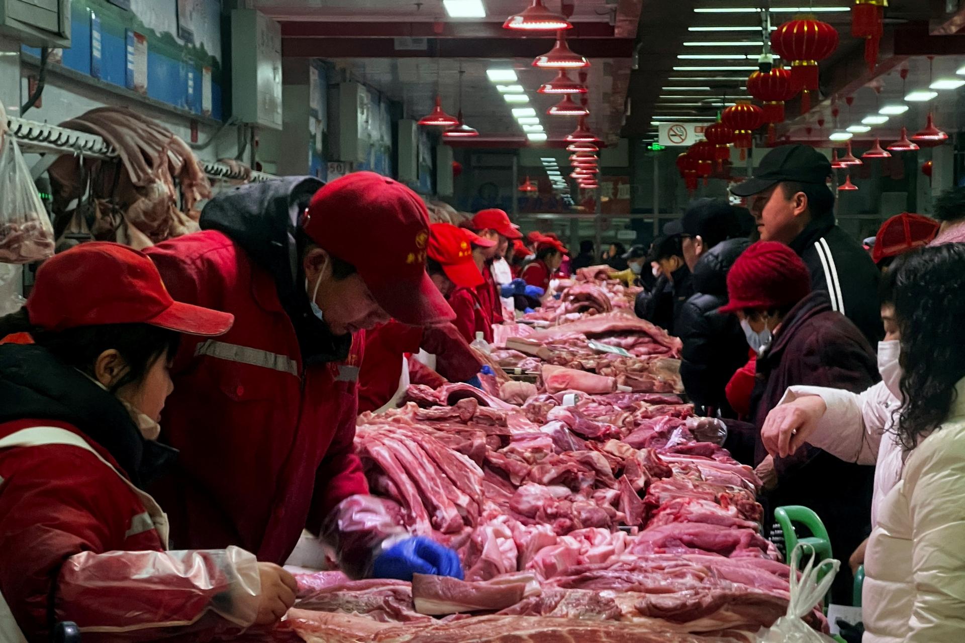 Čína začala antidumpingové vyšetrovanie bravčového mäsa dovážaného z EÚ