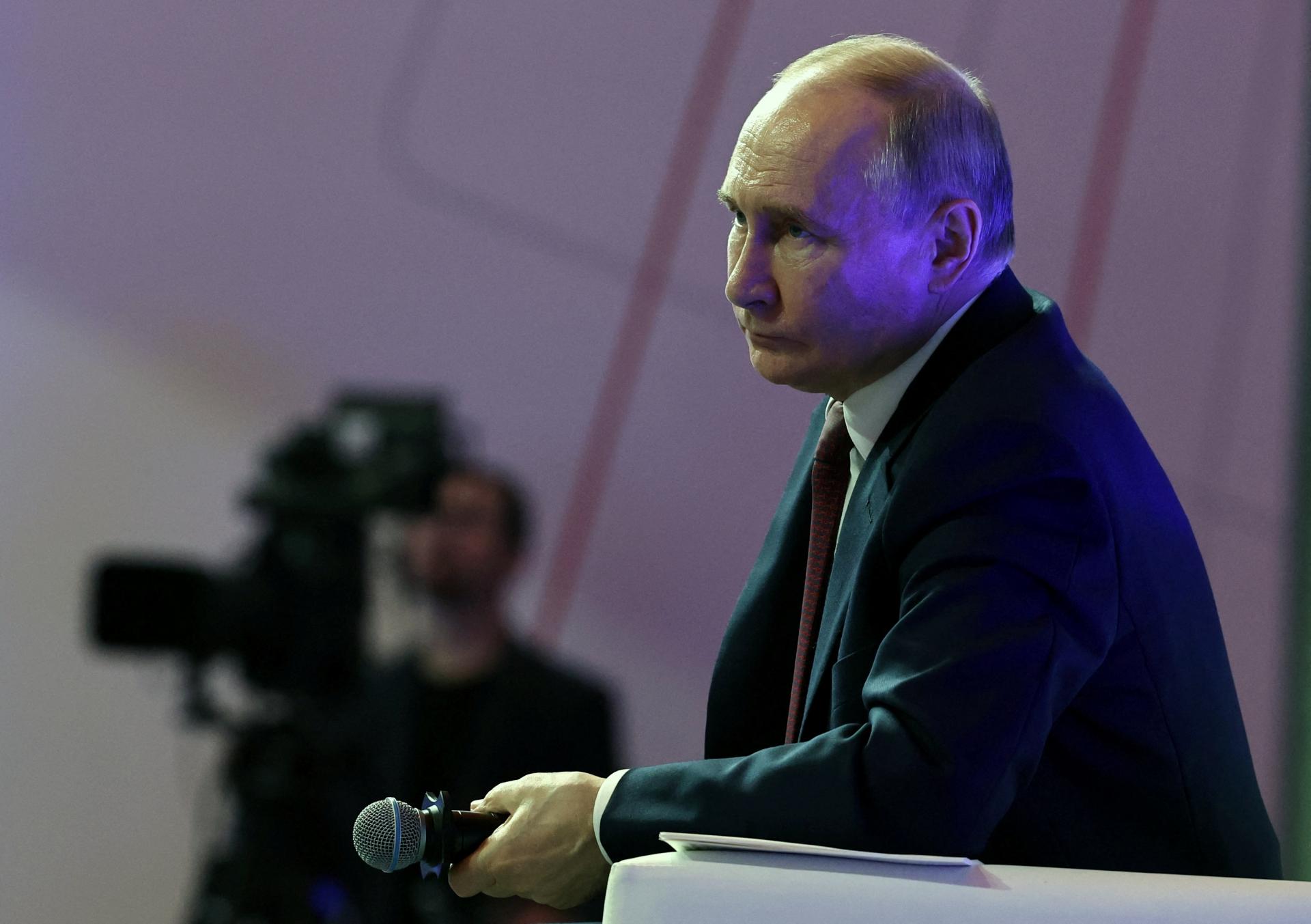 Putin vymenoval svoju príbuznú ako námestníčku ministra obrany. Funkciu preberie jeho neter