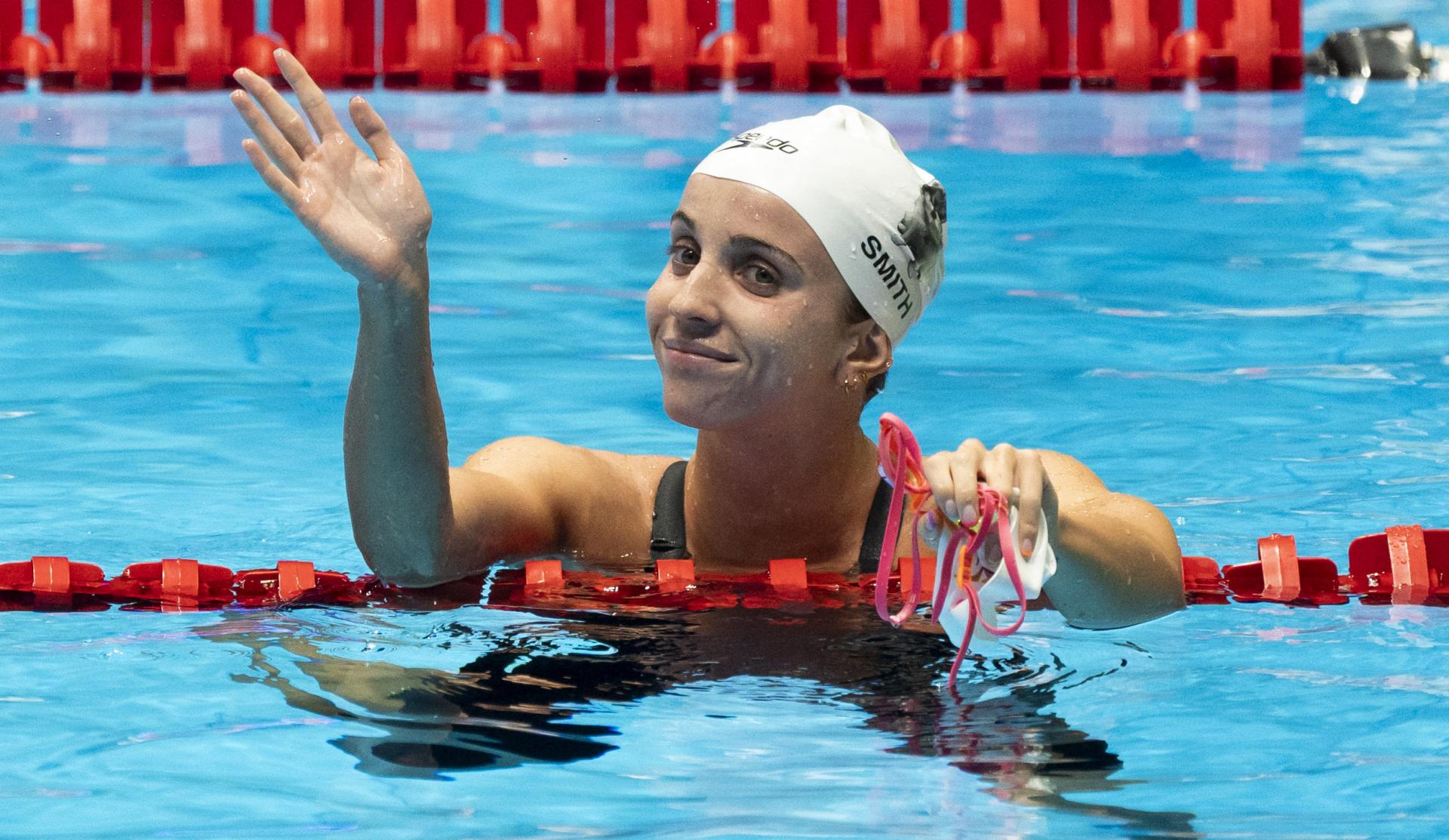Americká plavkyňa Smithová stanovila nový svetový rekord v znakárskej stovke