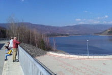 Prečeprávacia vodná elektráreň na Ipli by mala vyrásť neďaleko Vodnej nádrže Málinec (na snímke).

FOTO: TASR/ J. Poliak