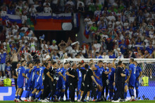 Hráči Slovinska po zápase. FOTO: REUTERS
