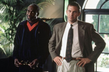 Bill Cobbs a Kevin Costner vo filme Bodyguard.