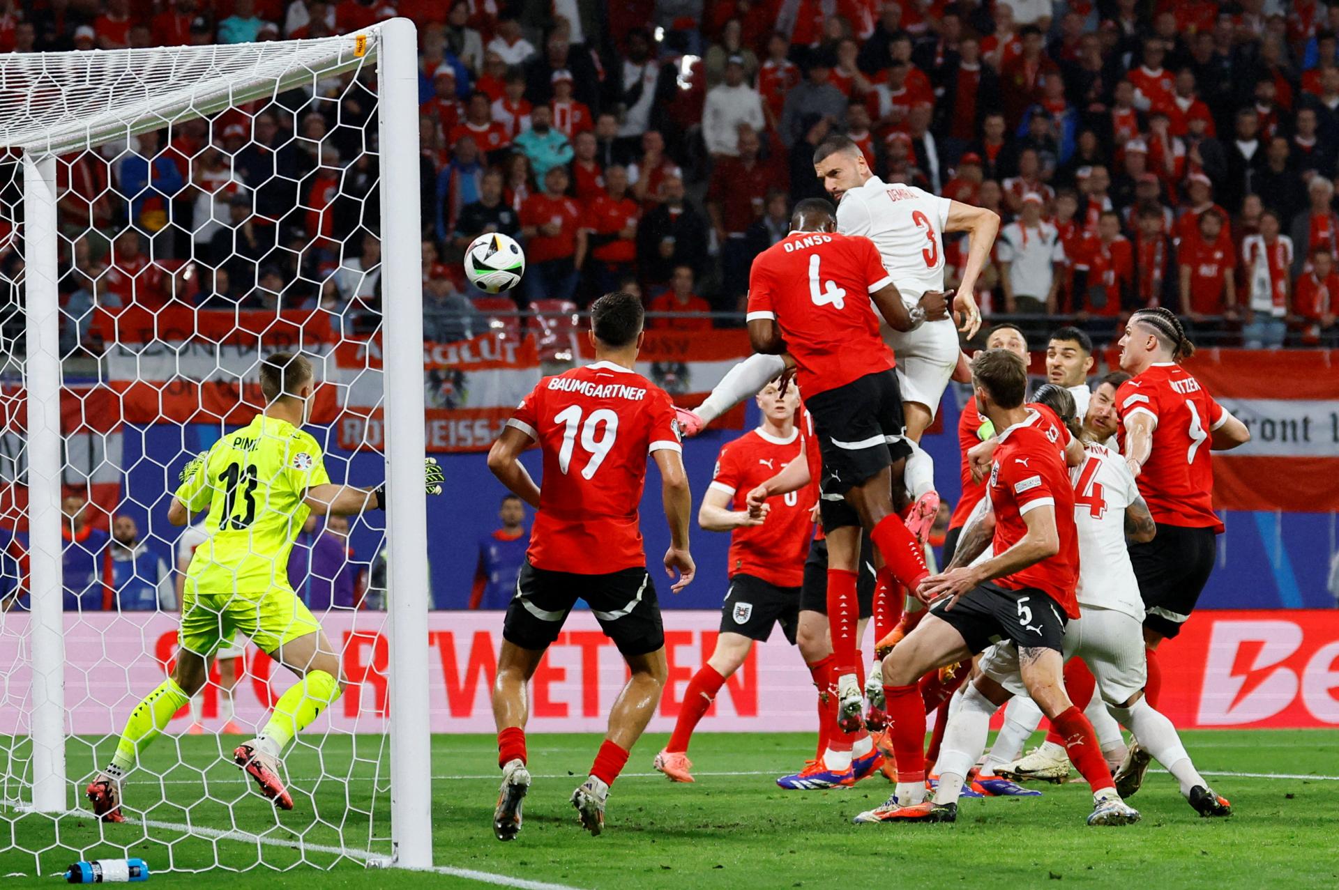 EURO 2024: Turci porazili Rakúsko, vo štvrťfinále ich čaká súboj s Holandskom