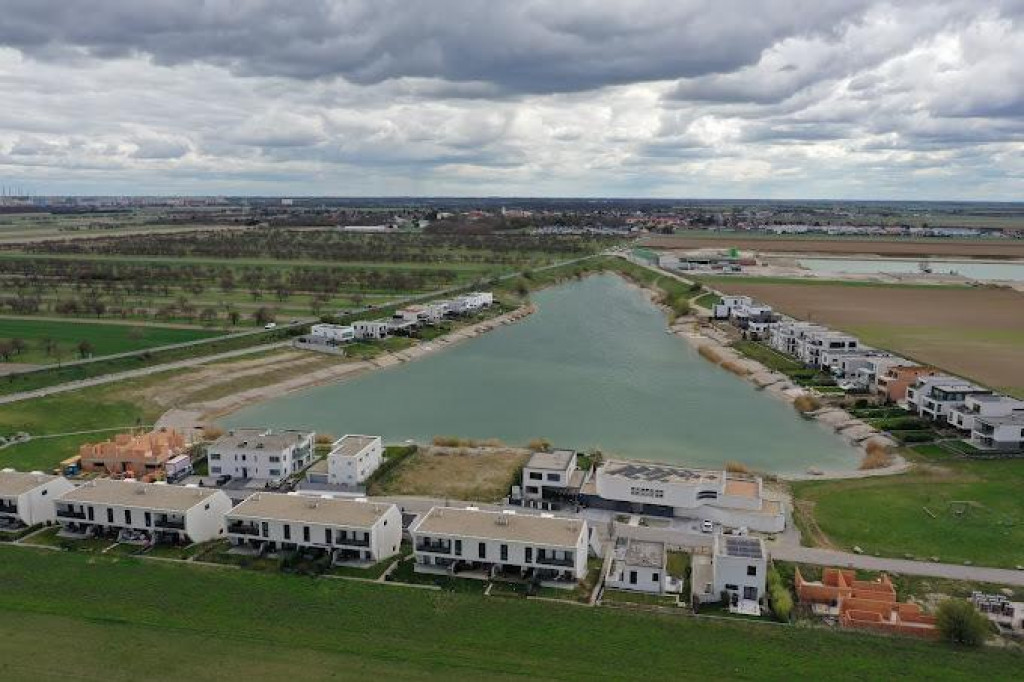 Na snímke sa nachádza okolie projektu Seepark Kittsee od stavebníka CONSTRUCT IQ.

FOTO: Google/Antonije Levičanin