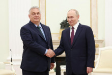 Ruský prezident Vladimir Putin (vpravo) a maďarský premiér Viktor Orbán. FOTO: Reuters