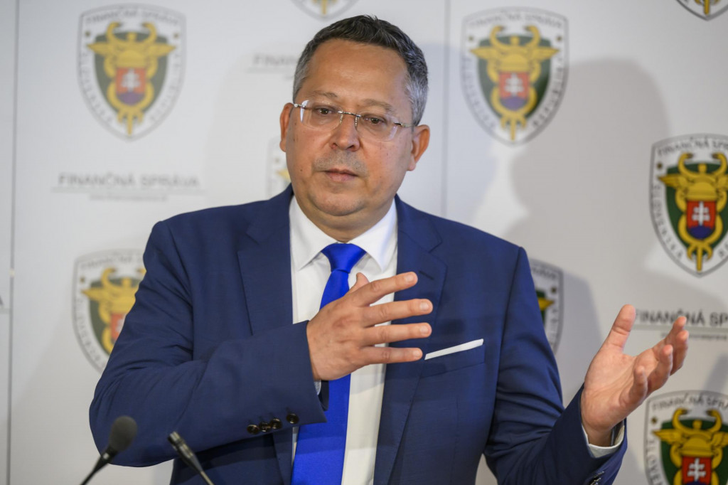 Na snímke minister financií Ladislav Kamenický (Smer). FOTO: TASR/Jaroslav Novák