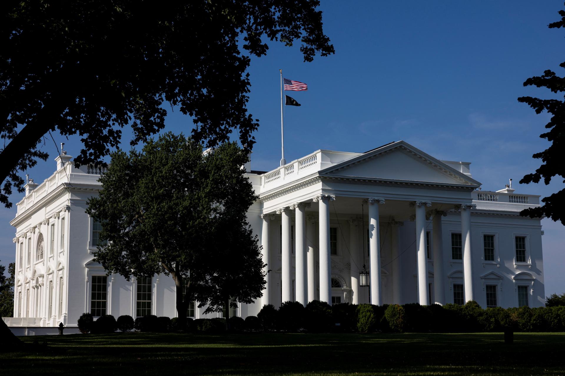 Biden je odhodlaný zotrvať v úrade ďalšie štyri roky, ohlásil Biely dom