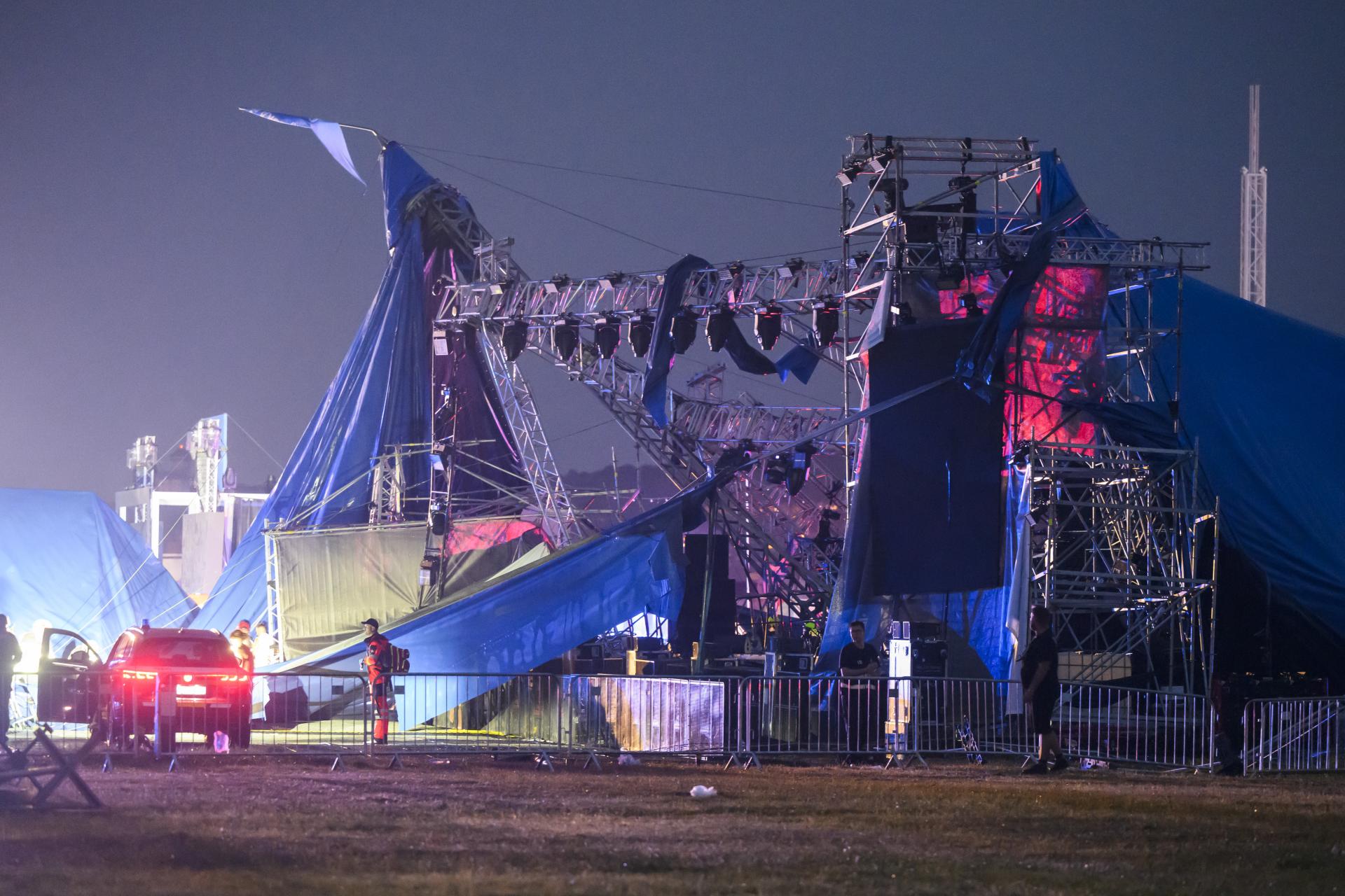 Na festivale Pohoda spadol veľký stan, hlásia zranených. Západné Slovensko zasiahli silné búrky