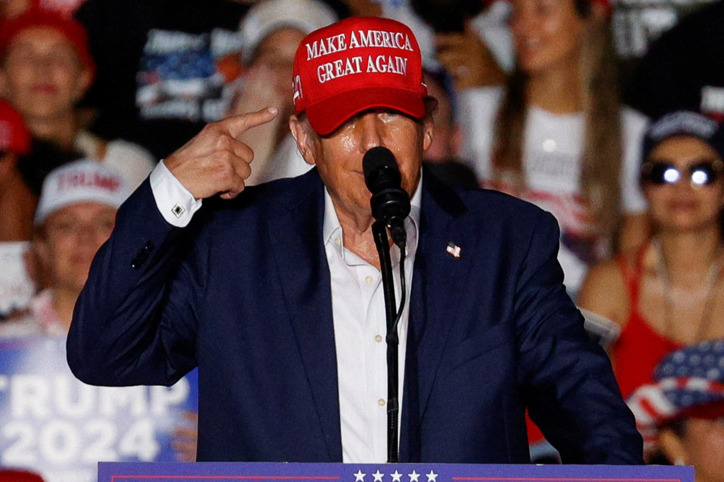 S návratom Donalda Trumpa do Bieleho domu príde aj zásadná zmena pre kurz amerického dolára. FOTO: REUTERS