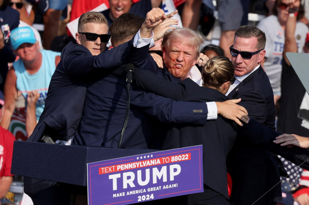 Donald Trump prežil pokus o atentát. FOTO: Reuters