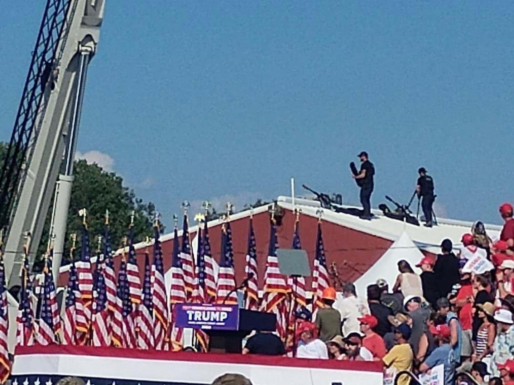 Zhromaždenie v Pensylvánii, kde spáchali atentát na Donada Trumpa.