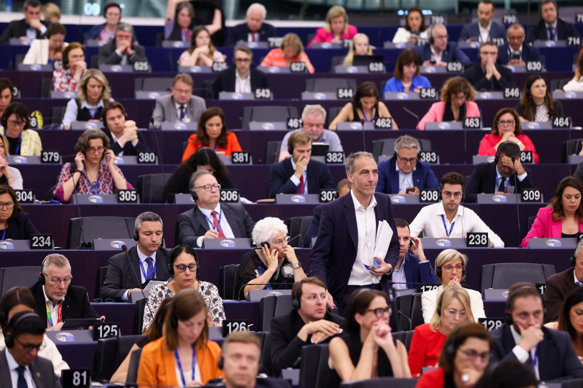 Europoslanci v prvej rezolúcii schválenej po eurovoľbách podporili Ukrajinu a odsúdili Orbánovu cestu do Ruska
