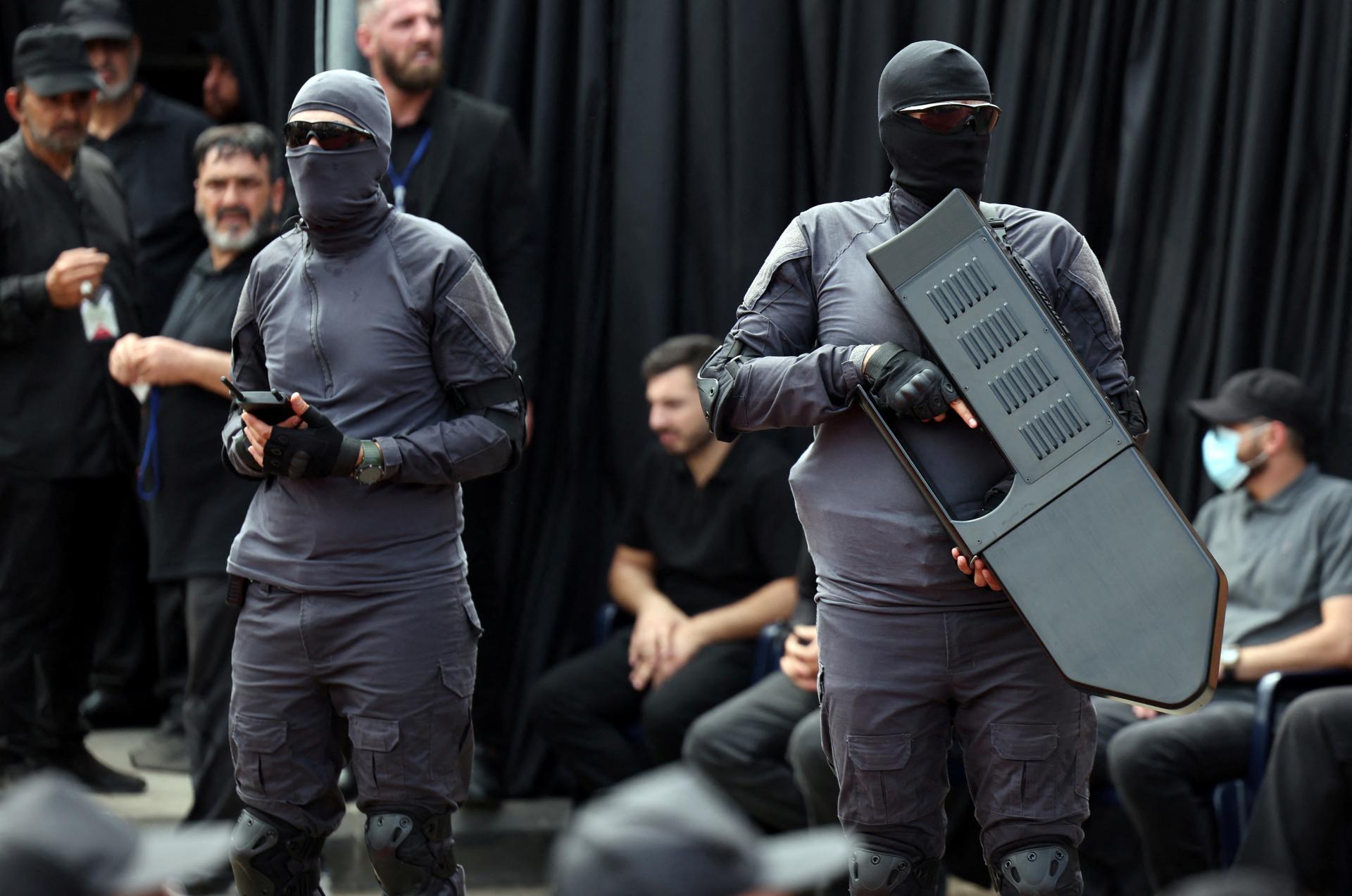 Nemci a Španieli rozbili sieť pašerákov, dodávali Hizballáhu súčiastky na drony