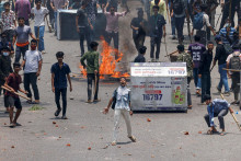 Protest v Bangladéši. FOTO: Reuters