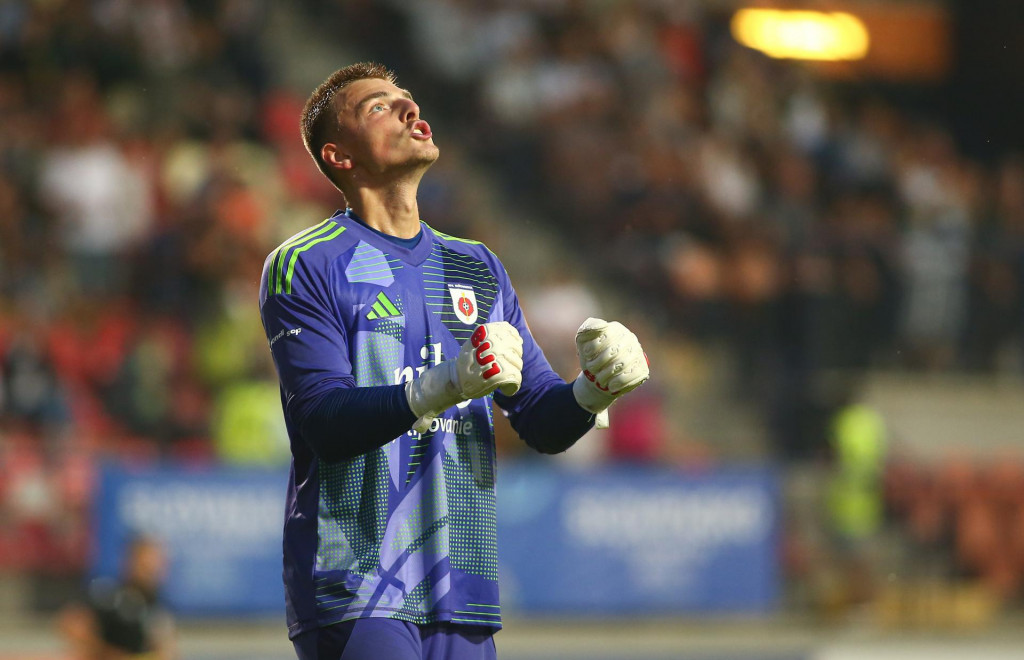 Brankár Tomáša Frühlwalda (Ružomberok). FOTO: TASR/Daniel Stehlík