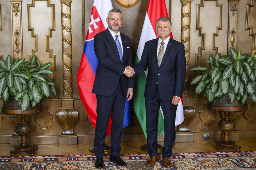 Slovenský prezident Peter Pellegrini a predseda Národného zhromaždenia Maďarska László Kövér. FOTO: TASR/Jaroslav Novák