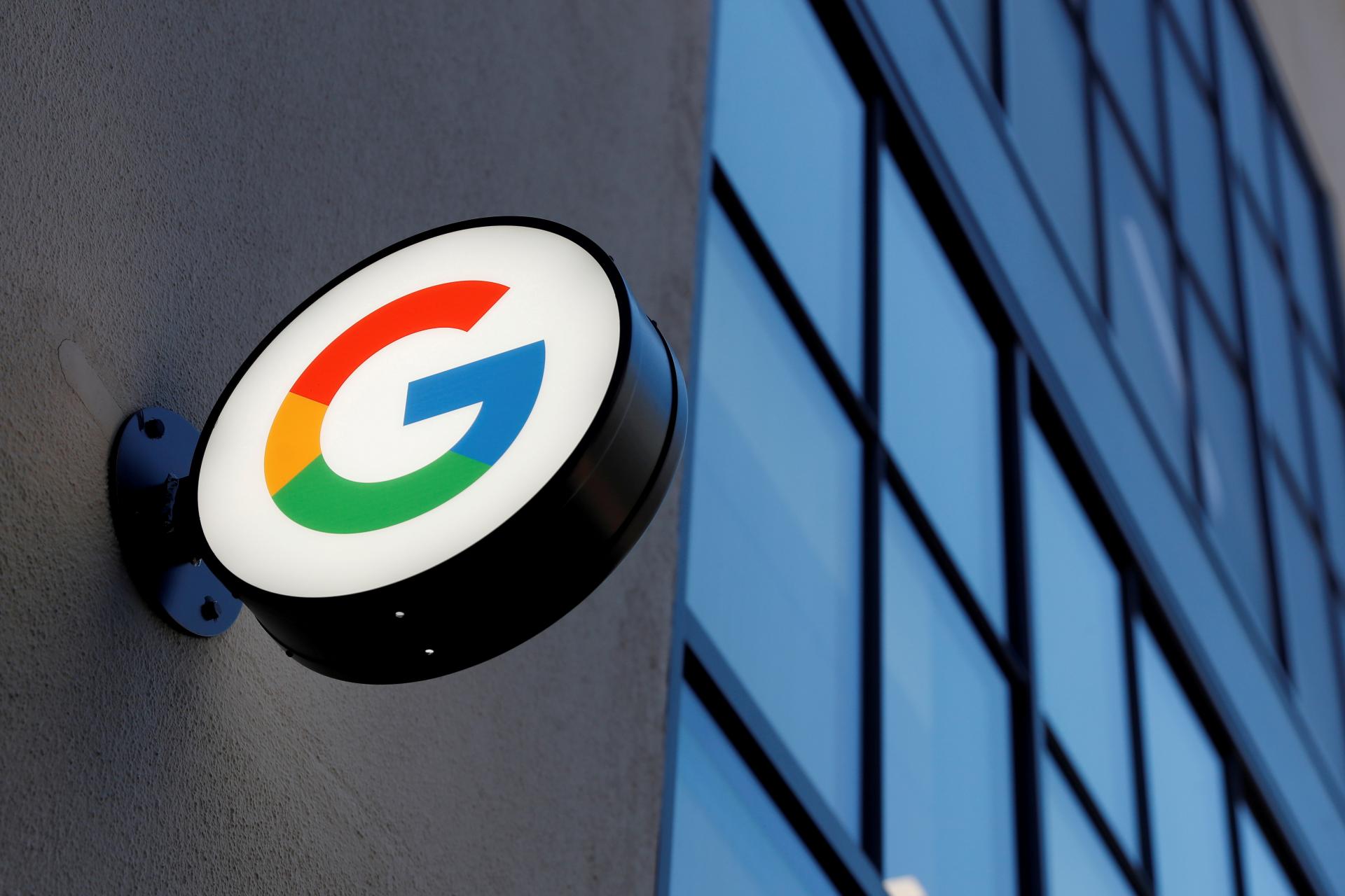 Ruský súd udelil pokutu pre Google. Nezmazal 