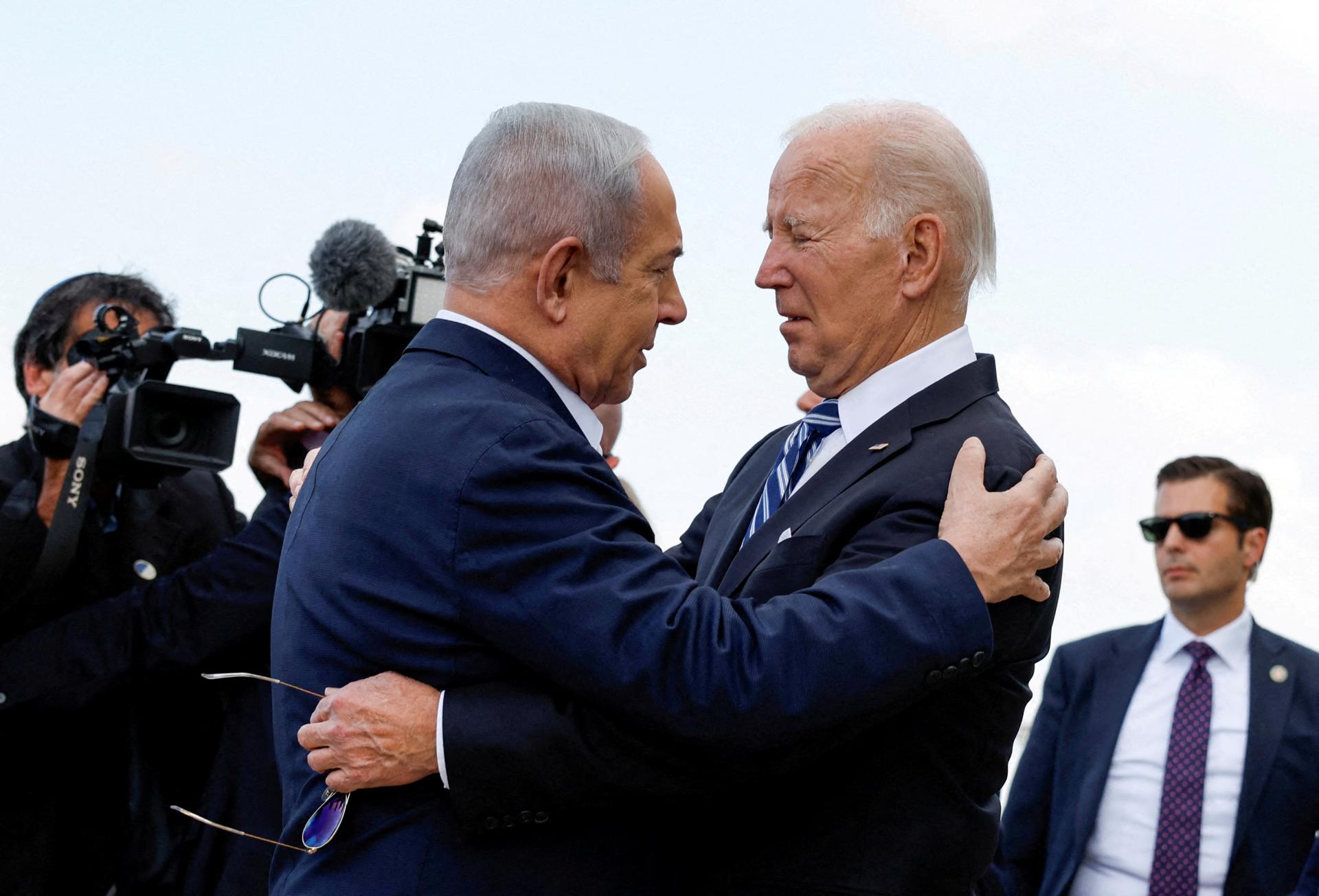 Harrisová a Biden sa s izraelským premiérom stretnú separátne. Netanjahu má záujem aj o Trumpa