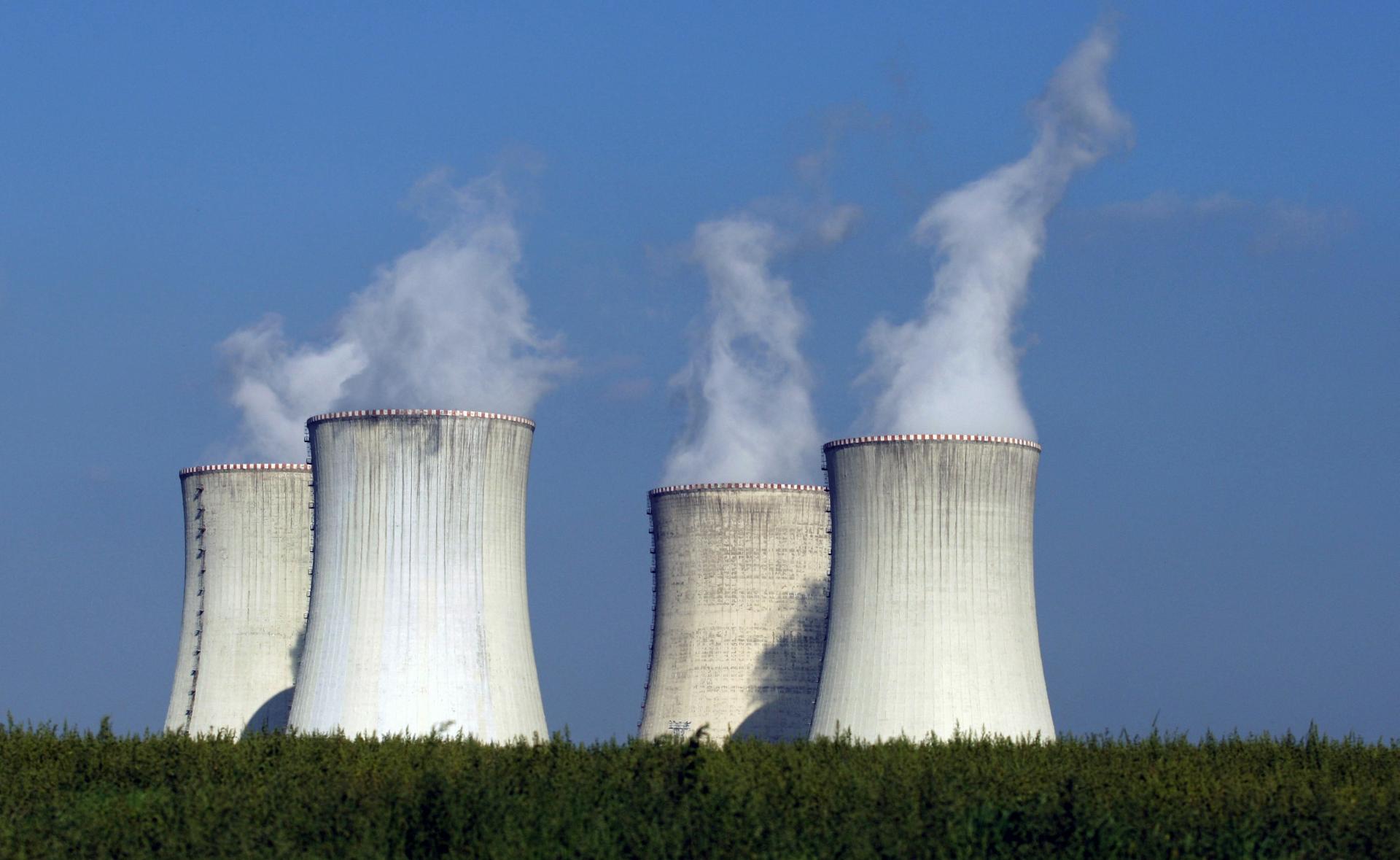 Energetická spoločnosť ČEZ rokuje s juhokórejskou KHNP o zmluve na stavbu dvoch reaktorov v Dukovanoch