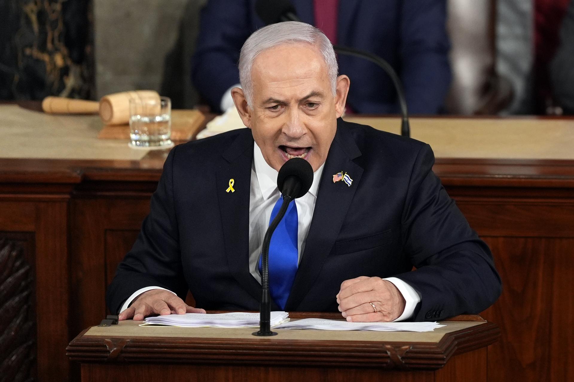 Netanjahu v americkom Kongrese varoval pred iránskou 