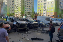 Výbuch auta v Moskve. FOTO: Reuters