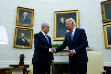 Americký prezident Joe Biden sa stretol s izraelským premiérom Benjaminom Netanjahuom. FOTO: Reuters