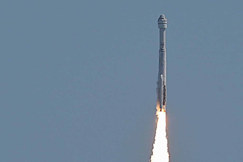 Raketa United Launch Alliance Atlas V nesúca dvoch astronautov na palube Boeingu Starliner-1. FOTO: Reuters