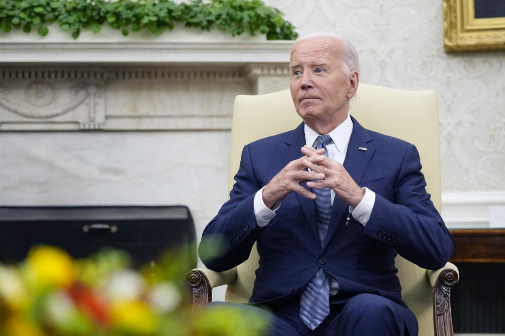 Biden tento týždeň vo svojom príhovore z Oválnej pracovne Bieleho domu oznámil, že bude presadzovať zmeny na Najvyššom súde. FOTO: TASR/AP