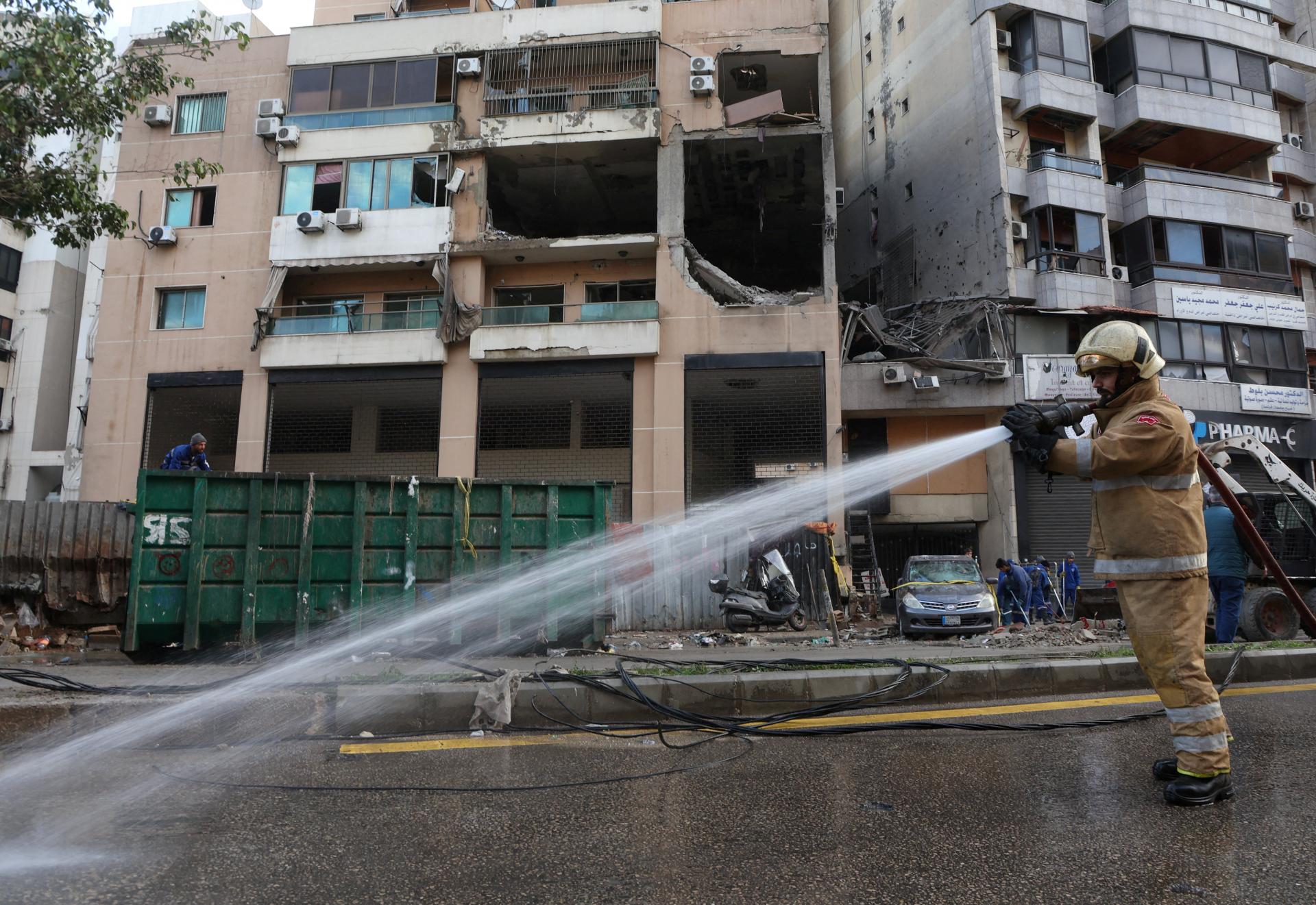 Izrael zaútočil na juh Libanonu, Bejrút hlási dve obete a troch zranených