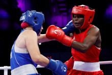 Slovenská boxerka Jessica Triebeľová vypadla v úvodnom kole do 66 kg s Mozambičankou Alcindou Lucas dos Santosovou. FOTO: Reuters