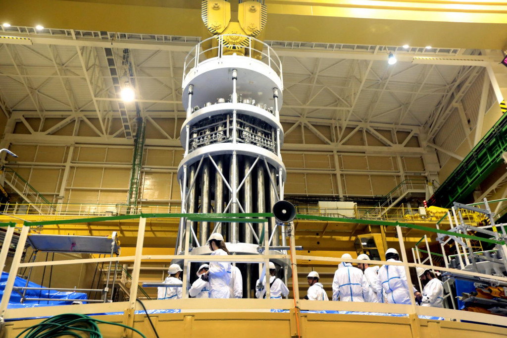 Jadrov&aacute; elektr&aacute;reň Mochovce si na obsluhu takisto žiada množstvo vysoko &scaron;pecializovan&yacute;ch pracovn&iacute;kov. FOTO: Arch&iacute;v HN