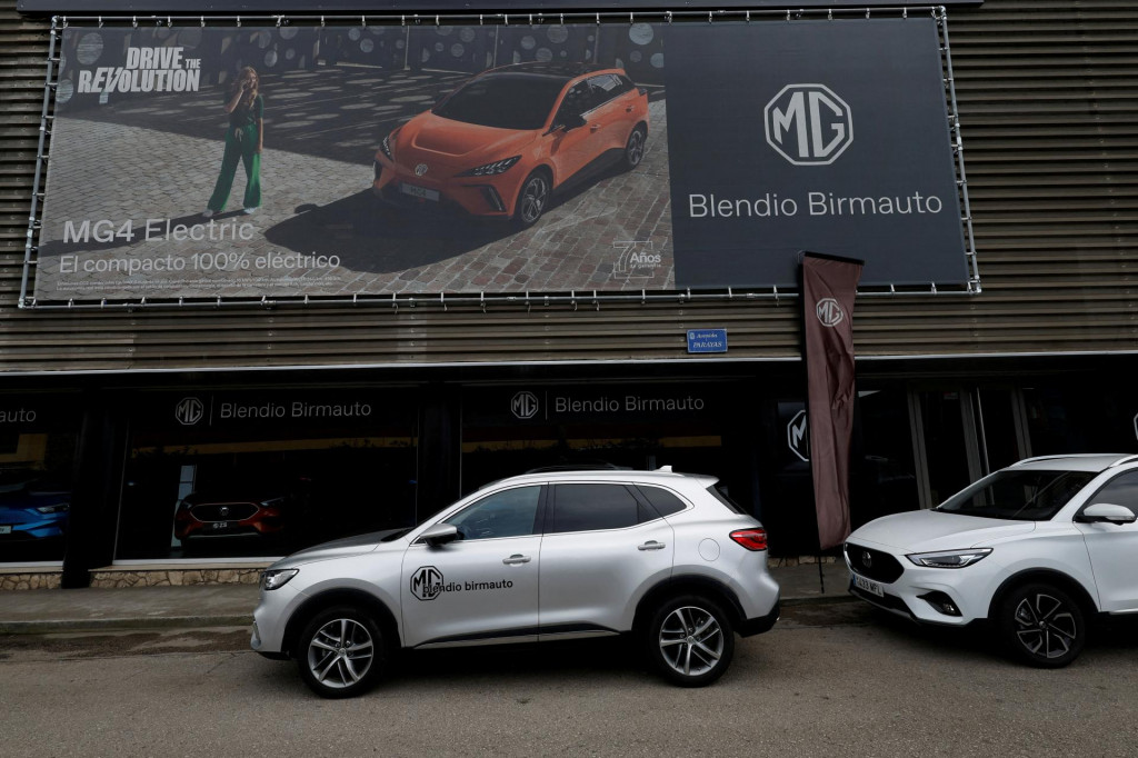 Čínska štátna automobilka Saic hľadá miesto na postavenie automobilovej fabriky. FOTO: Reuters