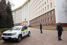 Moldavská polícia. FOTO: Reuters