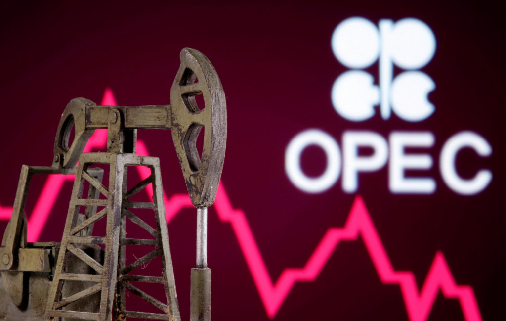 OPEC výhľad dopytu po rope na tento rok prvýkrát zhoršil už vlani v júli. FOTO: Reuters