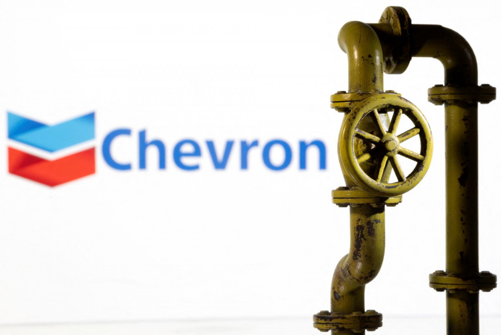 Chevron Corporation je z hľadiska trhovej kapitalizácie treťou najväčšou energetickou spoločnosťou na svete a jedným z kľúčových hráčov v globálnom obchode s energiou. FOTO: REUTERS