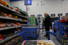 Obchodný dom dome Walmart vo Westbury. FOTO: Reuters