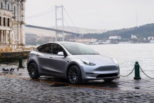 Návrh počíta aj s individuálnym deväťpercentným clom pre automobilku Tesla. FOTO: Netcarshow.com