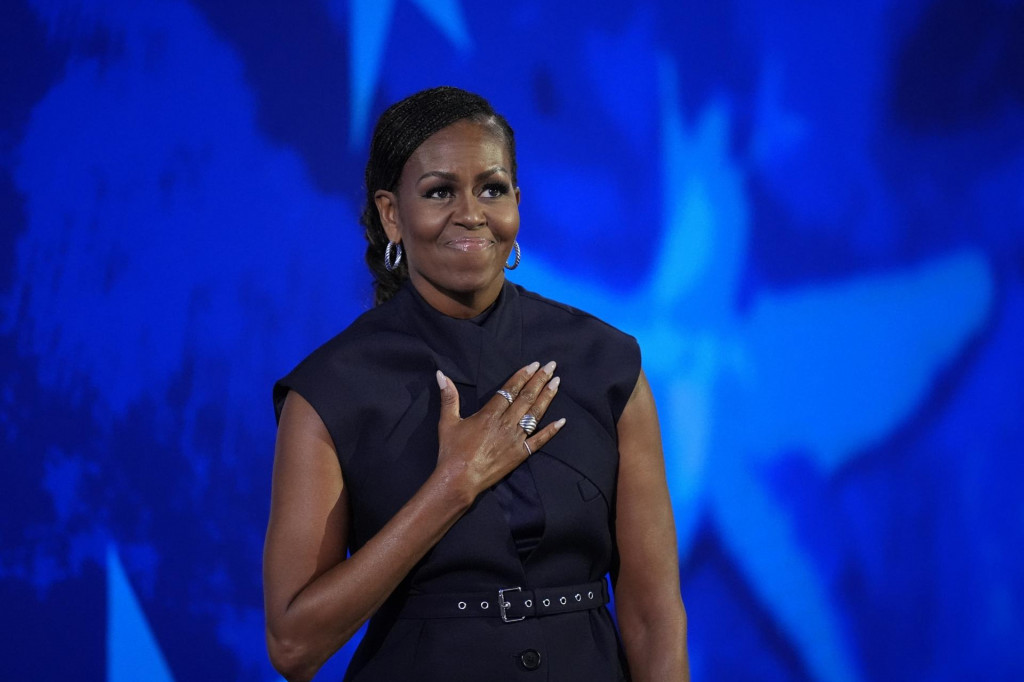 B&yacute;val&aacute; prv&aacute; d&aacute;ma USA Michelle Obamov&aacute;.  FOTO: Reuters