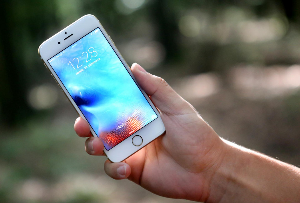 Apple iPhone 6S FOTO: HN/Pavol Funtál