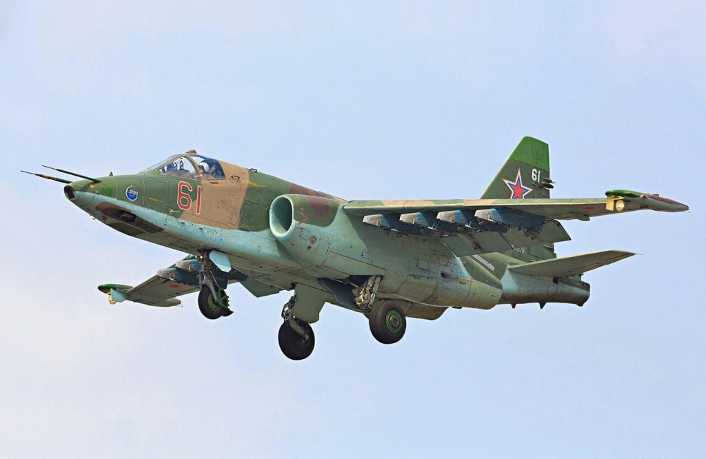 Su-25 je jednomiestne prúdové lietadlo určené na priamu leteckú podporu pozemným jednotkám. FOTO: Wikimedia Commons