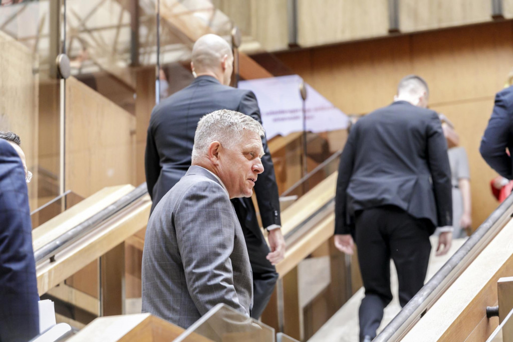 Premiér Robert Fico ešte v utorok avizoval, že koaličná rada sa bude zaoberať aj konsolidáciou. FOTO: TASR/D. Veselský